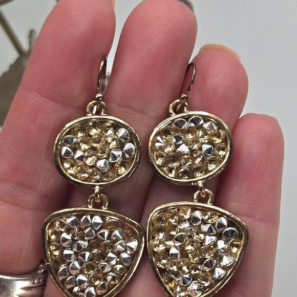 "5/$25" 2 Pairs Goldtone Sparkle Dangle Dressy Earrings - Picture 5 of 8
